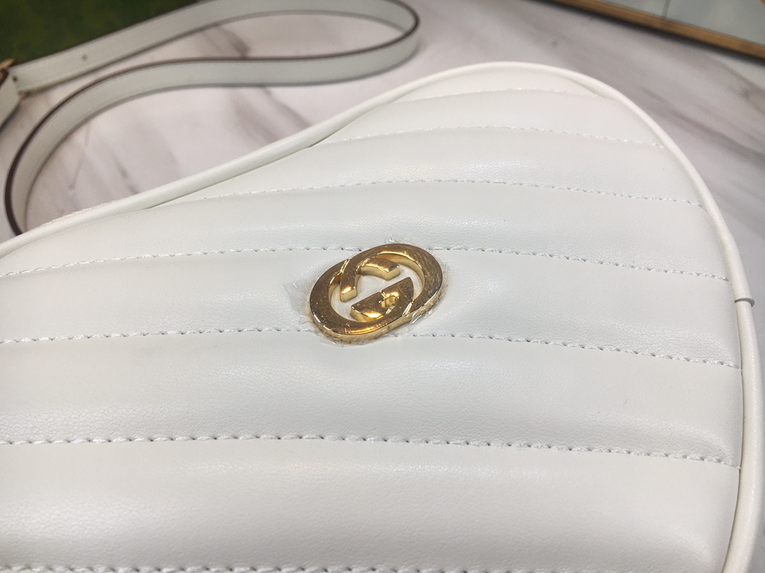 Gucci Satchel Bags